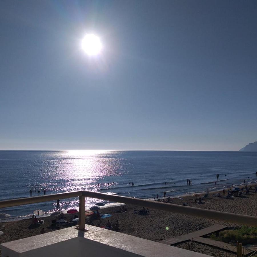 Nereides Apartments Agios Gordios  Exterior photo